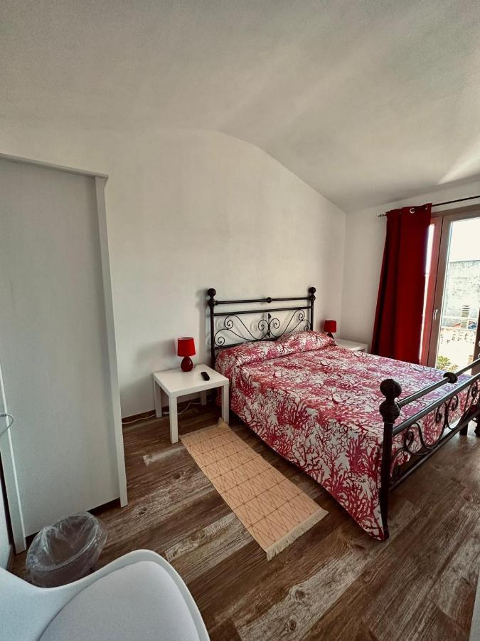 B&B Luchia Орозеи Екстериор снимка
